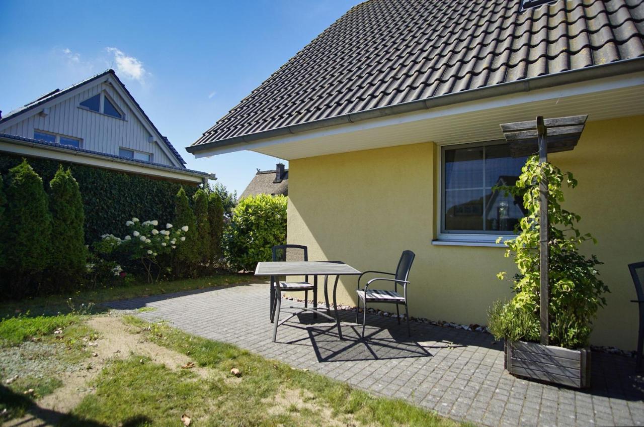 Haus Inselblick: Seaside Tranquility with Spa Access Goehren  Exterior photo